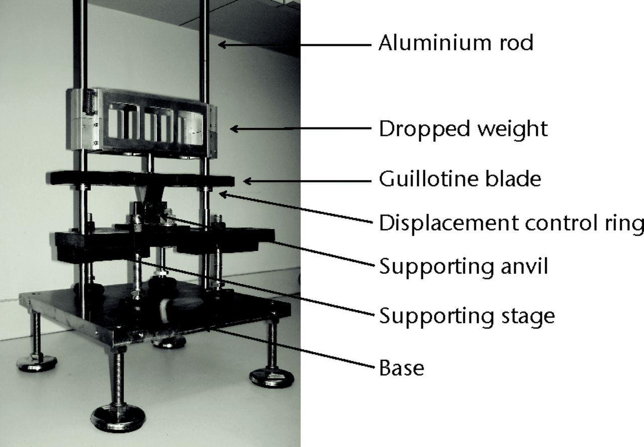 Fig. 1 
          Photograph showing the oblique
view of the dropping tower.
        